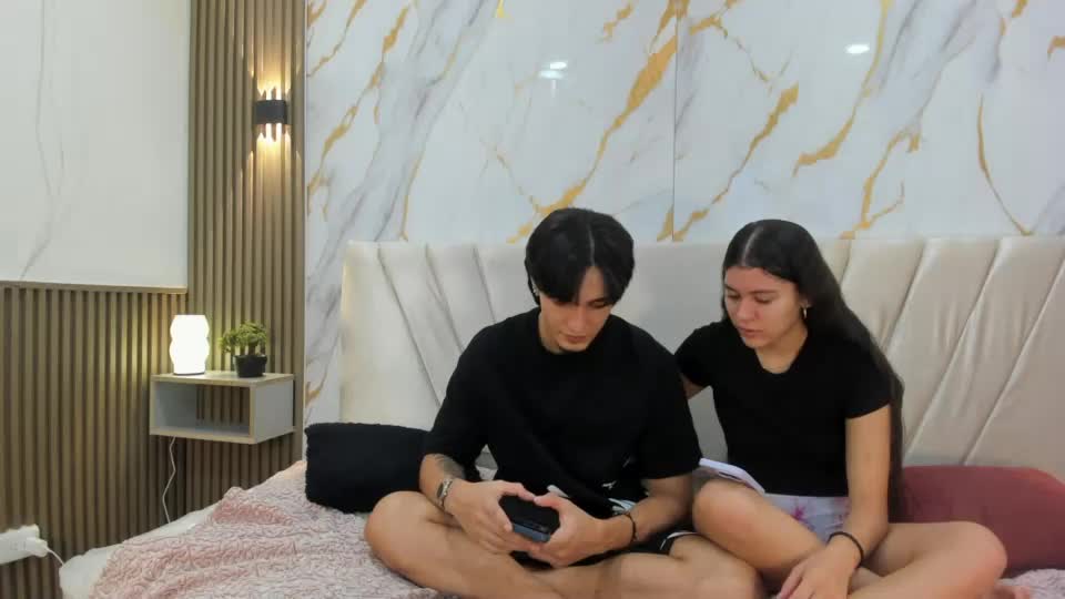 sweetauracouple Webcam Chat September 2, 2026