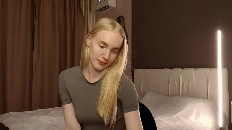 uriyani Webcam Chat September 2, 2026