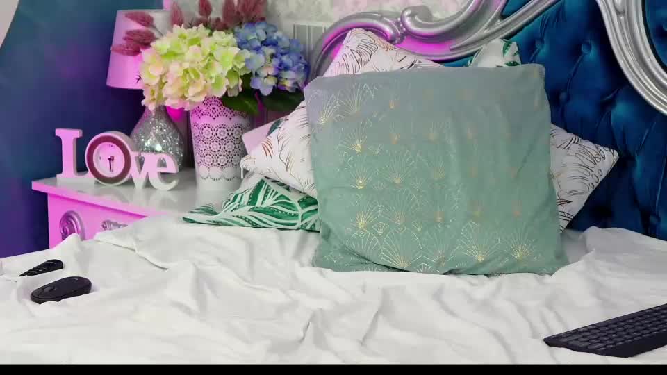 abby_moonx Webcam Chat September 2, 2026