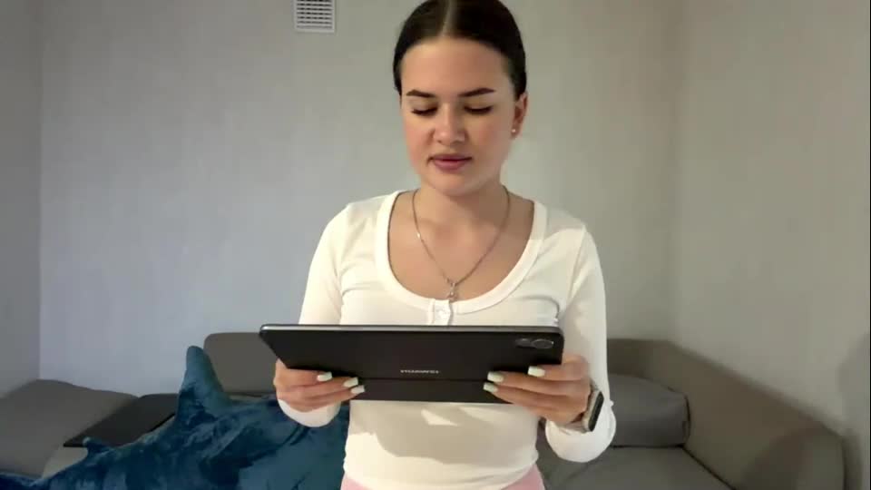 peachyvibee Webcam Chat September 2, 2026
