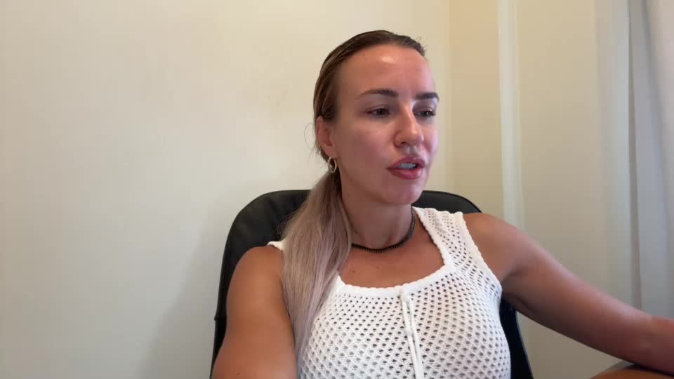 nyxelia_ Webcam Chat September 2, 2026