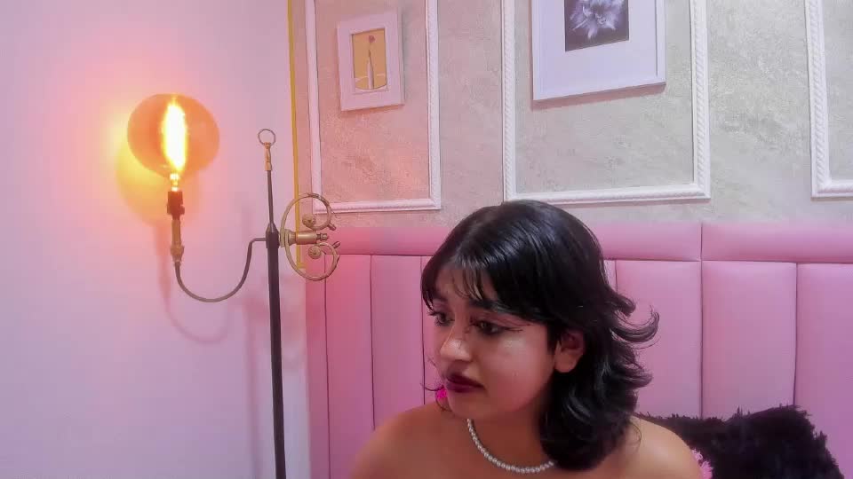 velvet_giirll Webcam Chat September 3, 2026