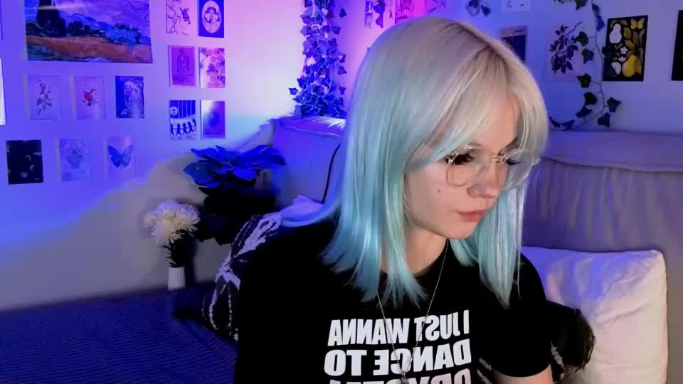 vanessaaustin Webcam Chat September 3, 2026