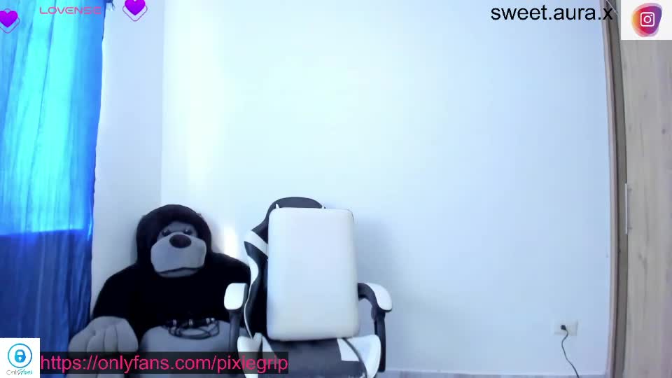 sweetaura0_0 Webcam Chat September 3, 2026