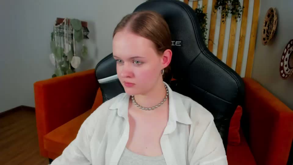 adarune Webcam Chat September 3, 2026