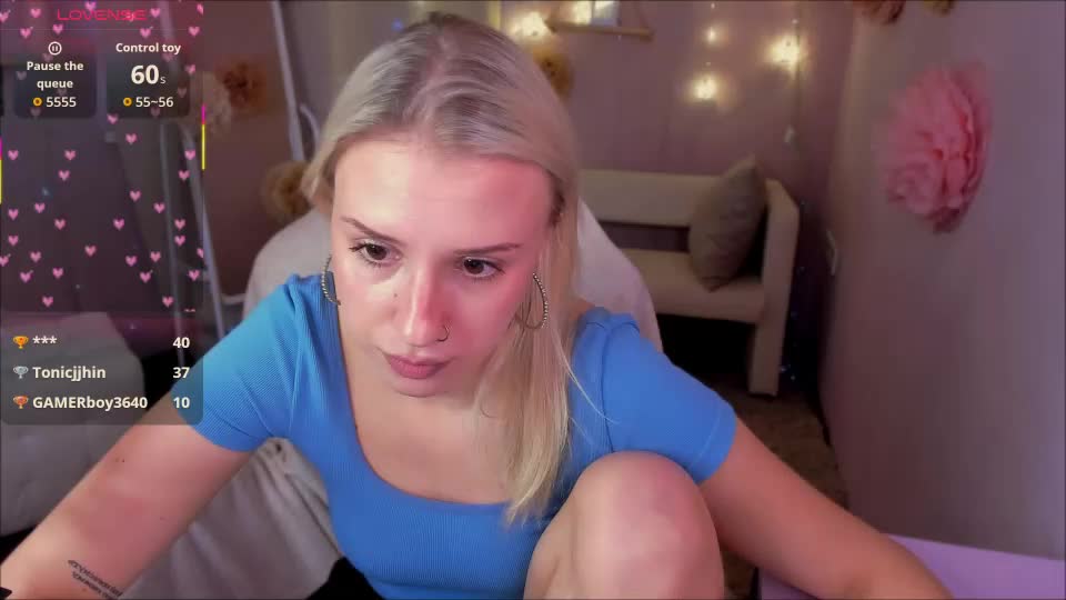 angel_tessa Webcam Chat September 3, 2026