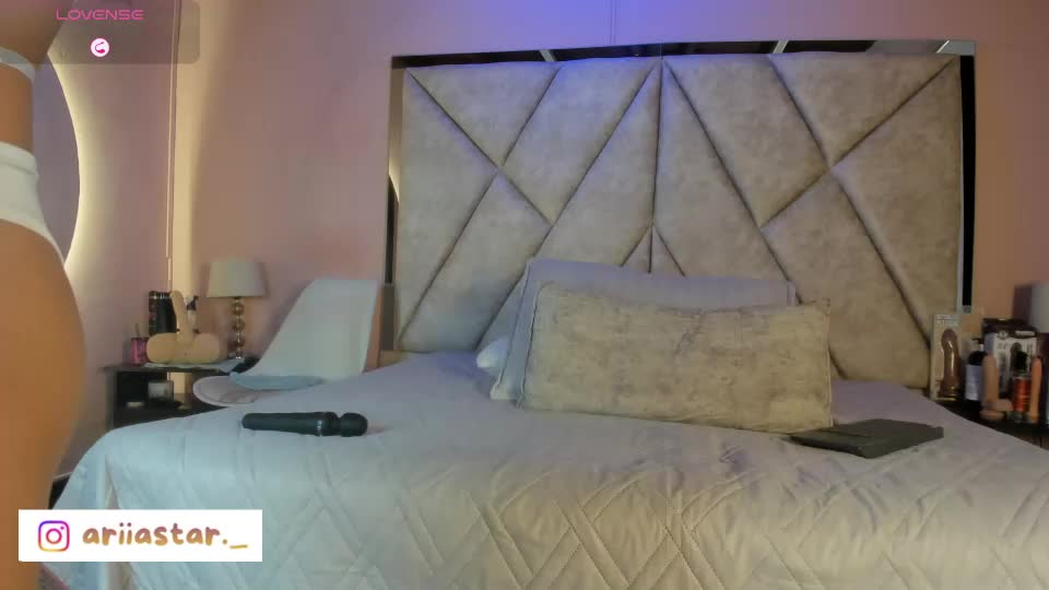 ariiastar Webcam Chat September 3, 2026