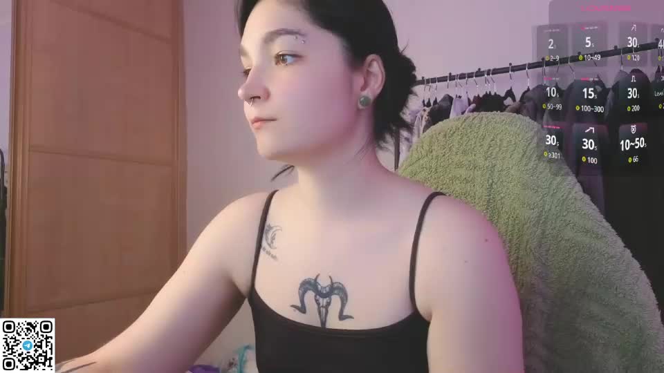 luna_moon14 Webcam Chat September 3, 2026