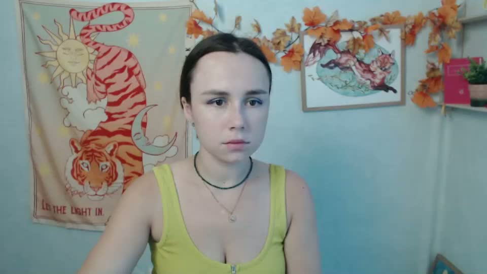 veryveryvery_shy Webcam Chat September 3, 2026
