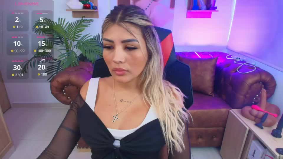 saloomee__ Webcam Chat September 3, 2026