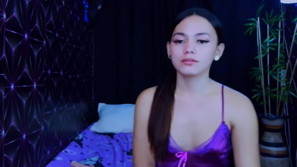urhot_maxine Webcam Chat September 3, 2026