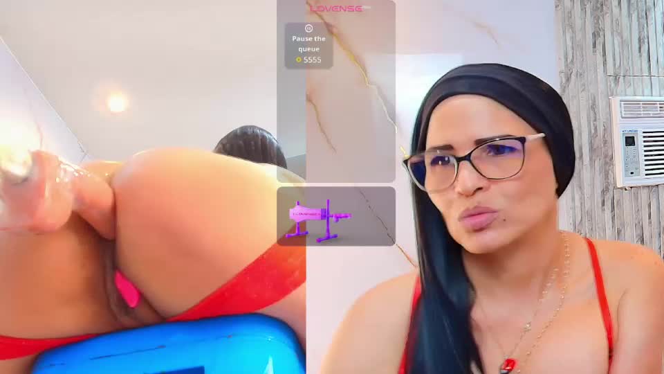 isis_car0lina Webcam Chat September 3, 2026