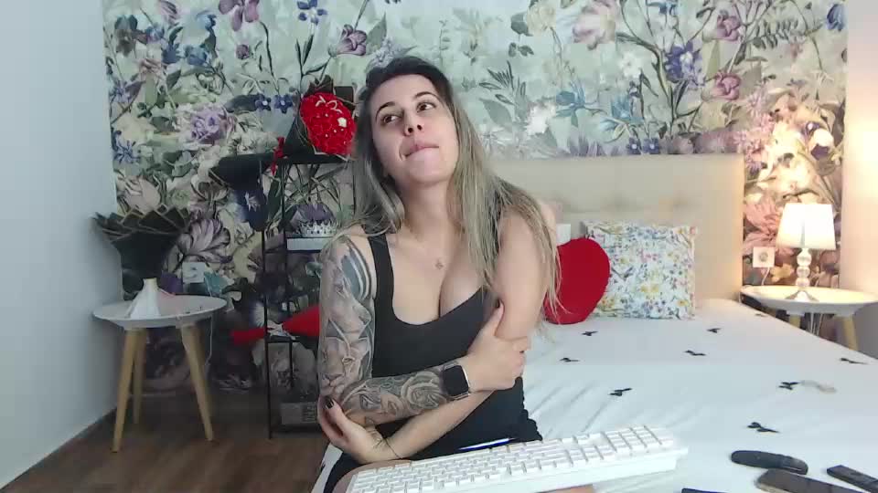 rosediamond06 Webcam Chat September 3, 2026