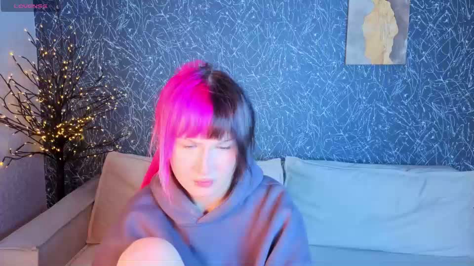 ekimmj_age Webcam Chat September 3, 2026