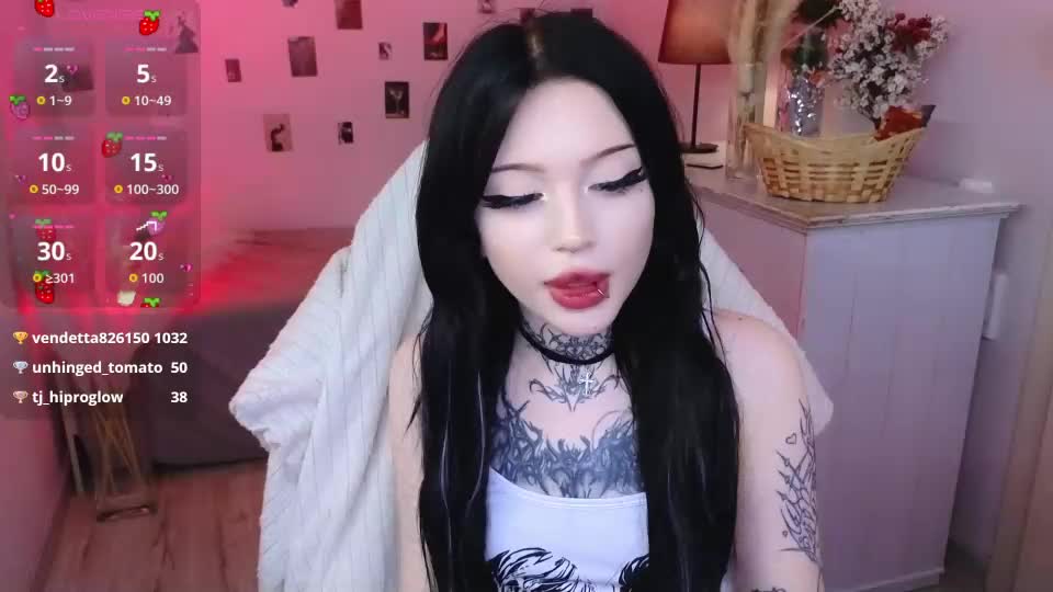 emma_kirks Webcam Chat September 4, 2026