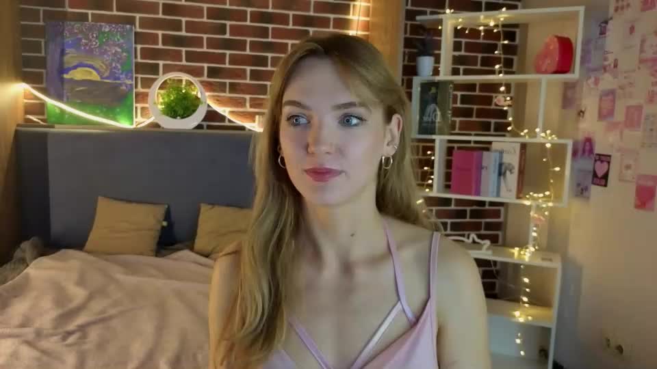 tomikavilandre Webcam Chat September 4, 2026