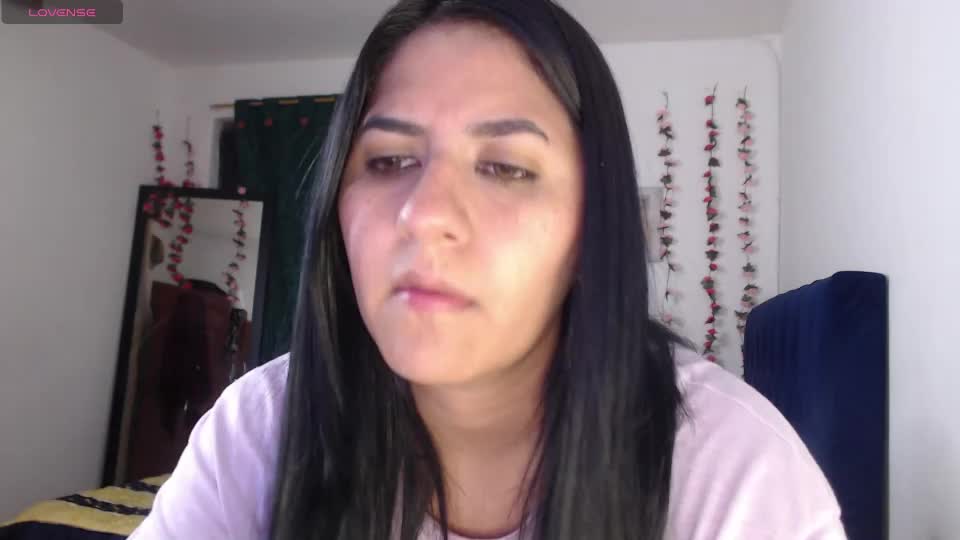 hilari18 Webcam Chat September 4, 2026