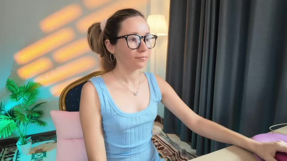 ellcrys Webcam Chat September 4, 2026