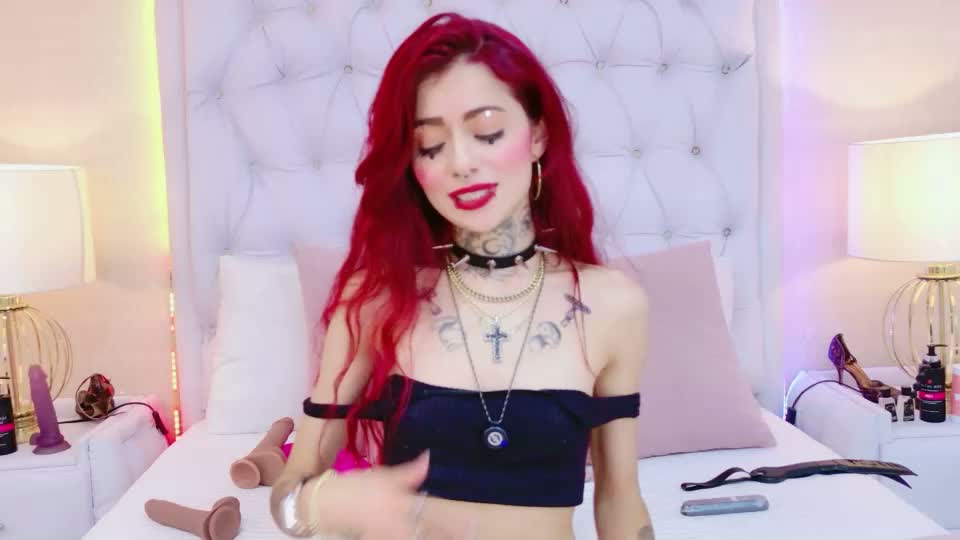 antonellaescudero Webcam Chat September 4, 2026