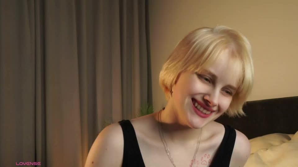 jonnienita Webcam Chat September 5, 2026
