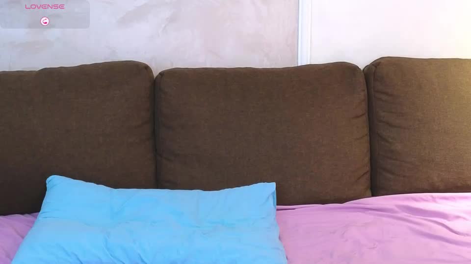 senzallsa Webcam Chat September 5, 2026