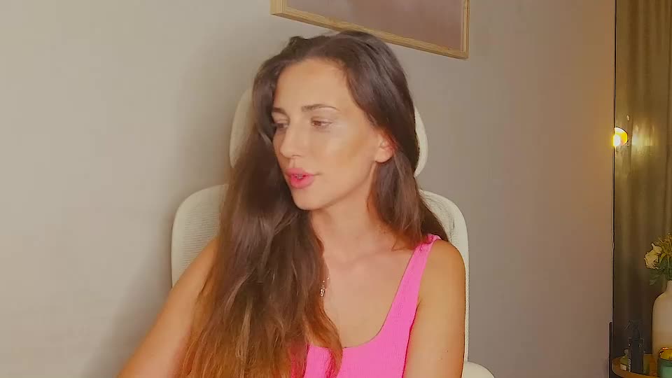 stormi_light Webcam Chat September 5, 2026
