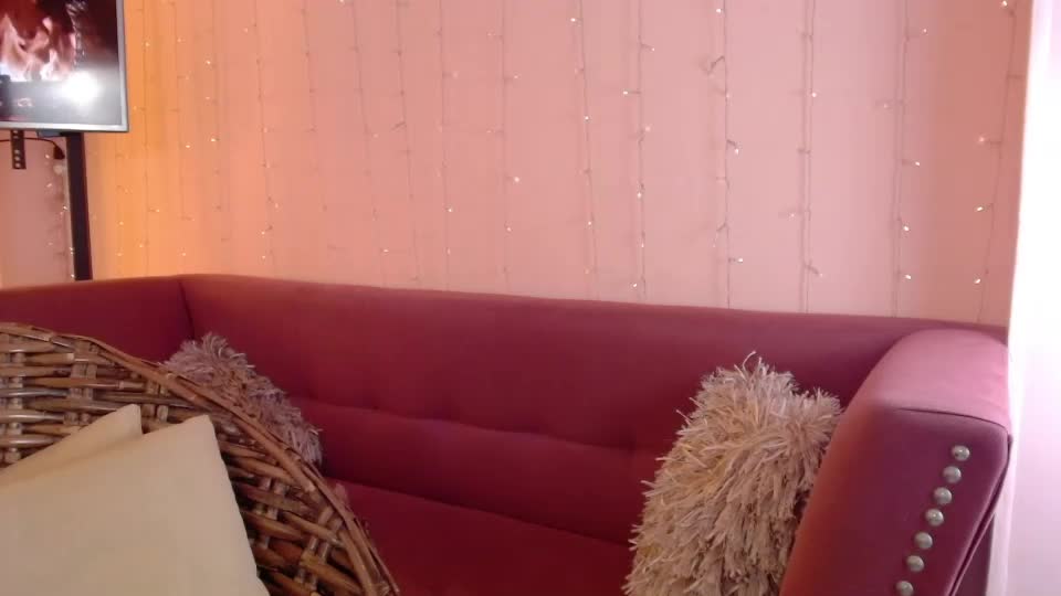 incredible_foxxy Webcam Chat September 5, 2026