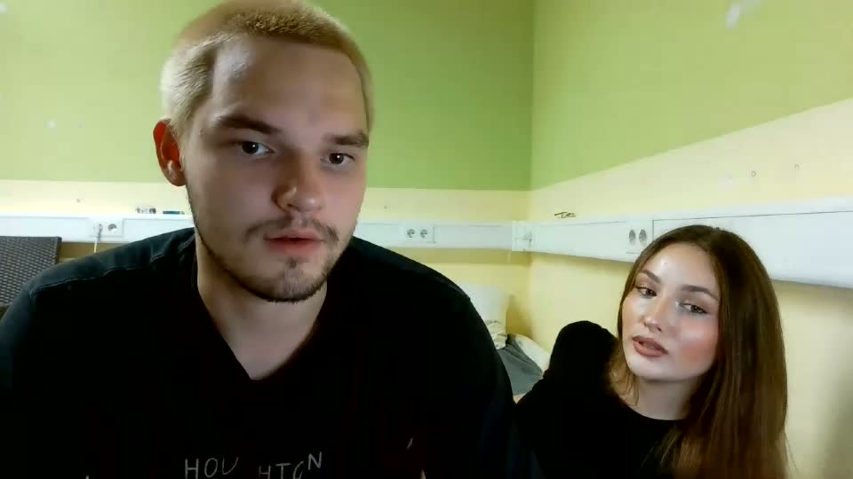 rusiksb31 Webcam Chat September 5, 2026