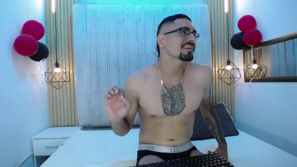 carolinaysebas Webcam Chat September 5, 2026