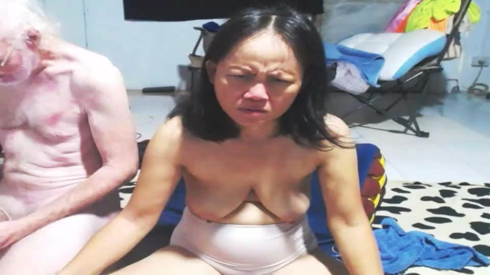 cuteandsexyone Webcam Chat September 5, 2026