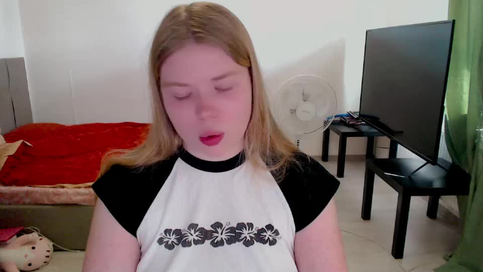 kitten_jenny01 Webcam Chat September 5, 2026