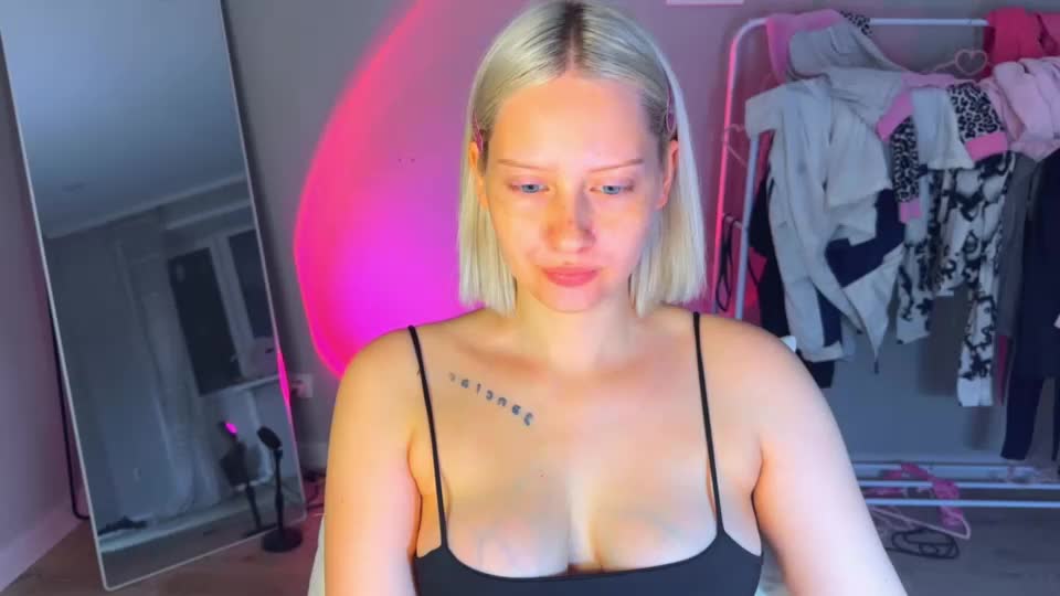 angellisss Webcam Chat September 5, 2026