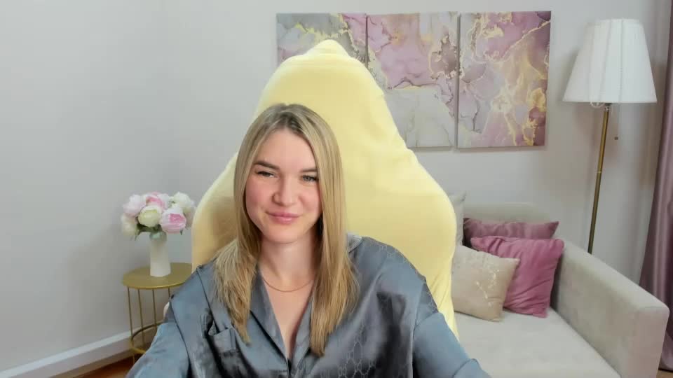 gwensmitt Webcam Chat September 6, 2026