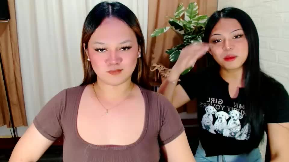 emerald_green15 Webcam Chat September 6, 2026