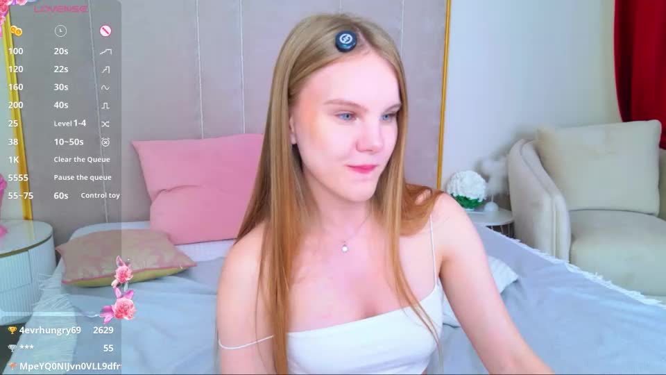 lili_lohan Webcam Chat September 6, 2026