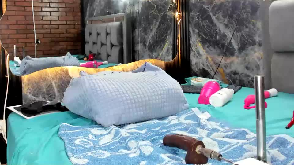 couple_gold69 Webcam Chat September 6, 2026
