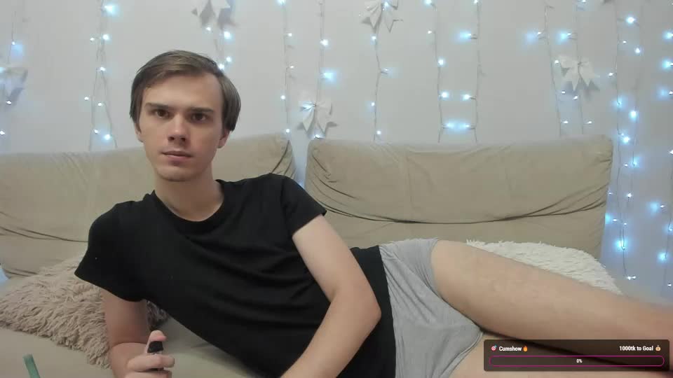 yueslang Webcam Chat September 6, 2026