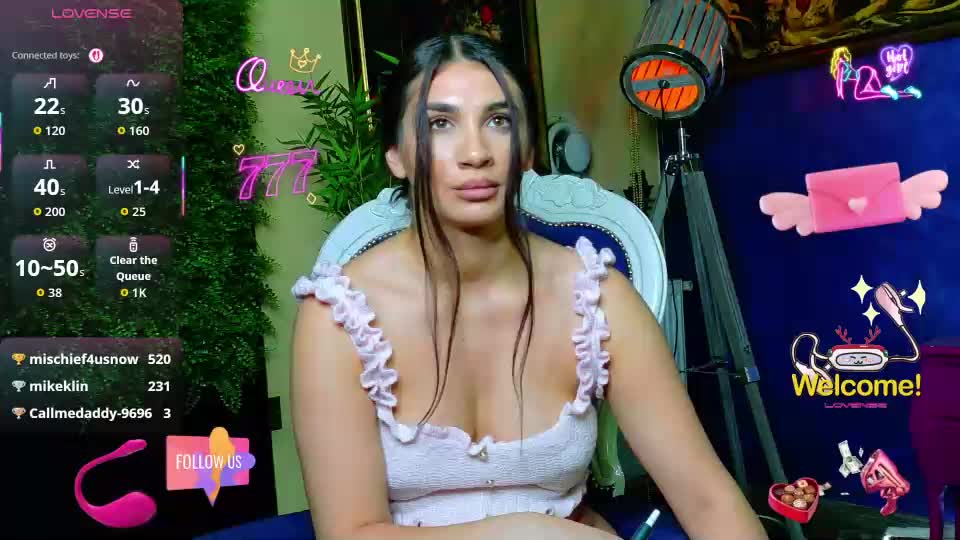 nicollepalmer Webcam Chat September 6, 2026