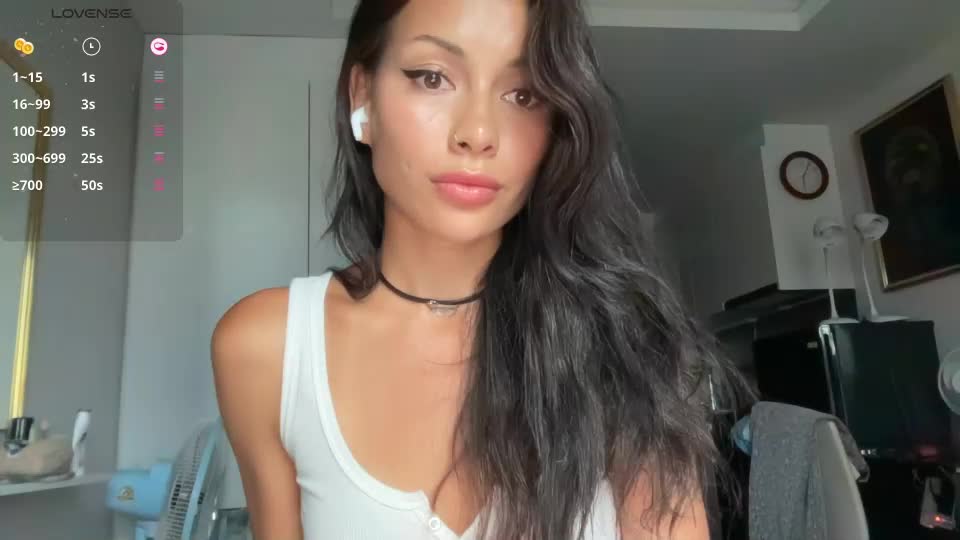 valorant_girl Webcam Chat September 6, 2026