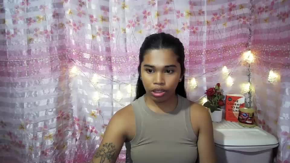 yourqueen_19 Webcam Chat September 6, 2026