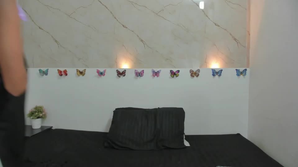 esmeralda_jenn11 Webcam Chat September 7, 2026