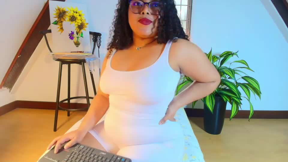 alanaa_gomezz Webcam Chat September 7, 2026