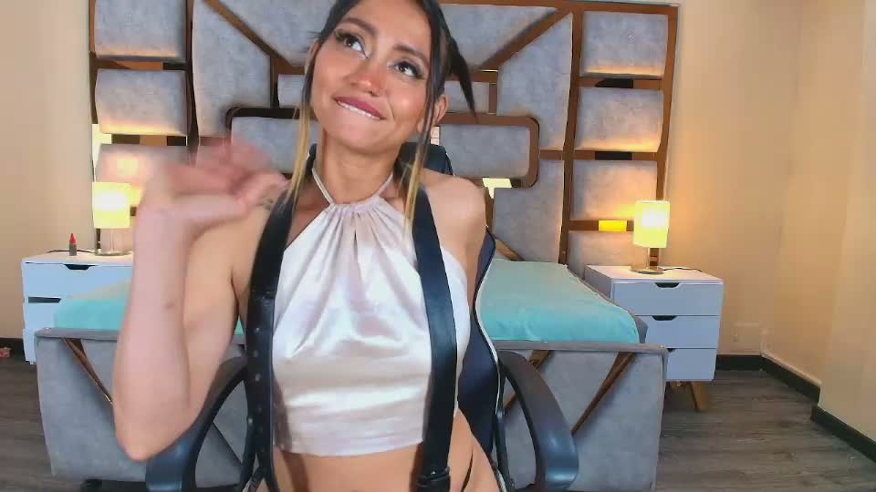 emmily_thompsonn Webcam Chat September 7, 2026