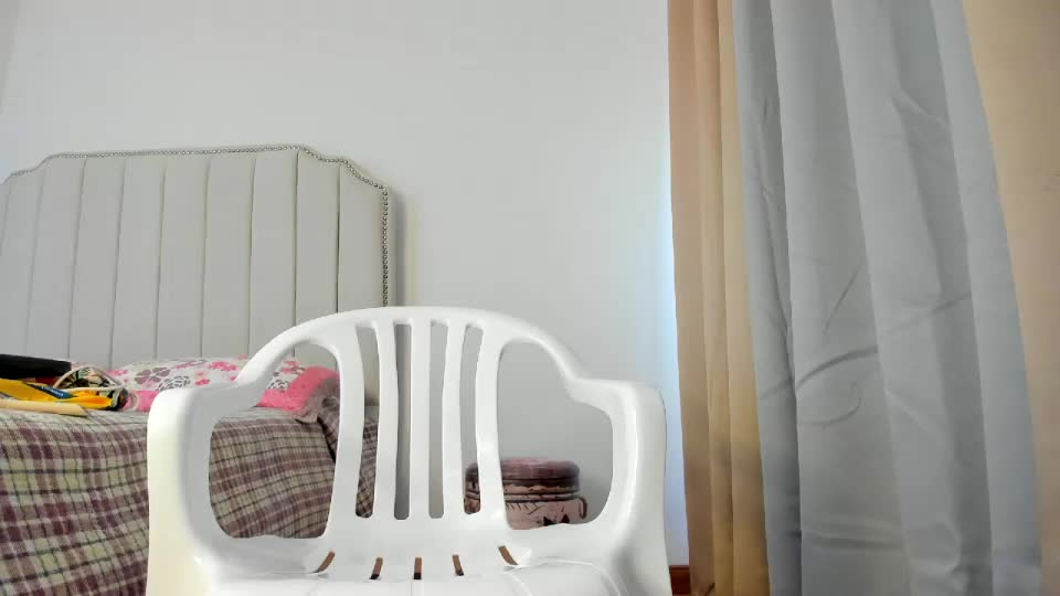 hannaa86 Webcam Chat September 7, 2026