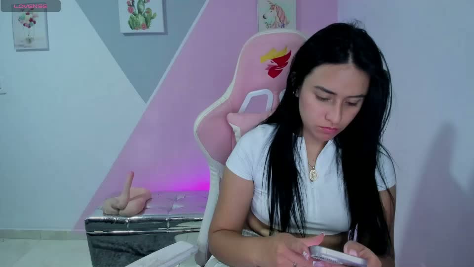 isaa_diamond Webcam Chat September 7, 2026