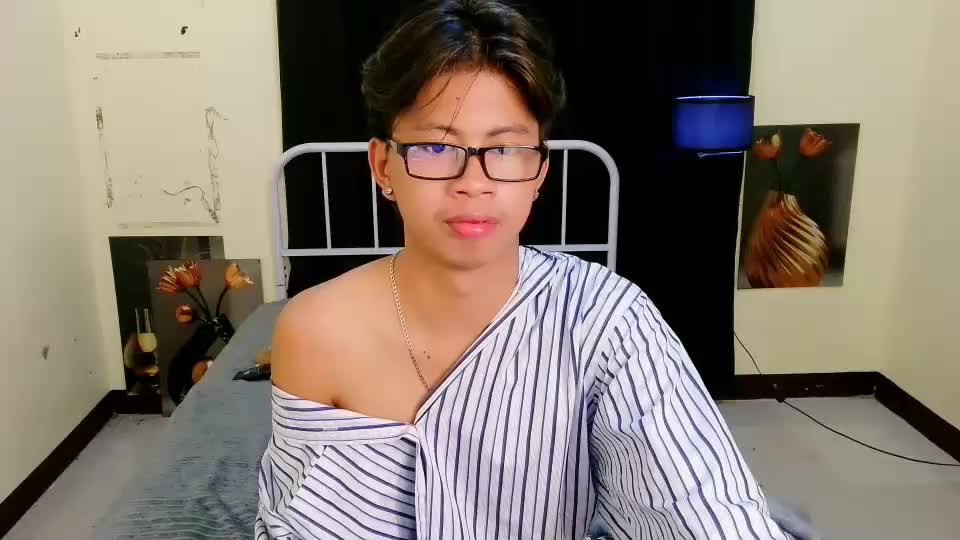 hugecockcum69 Webcam Chat September 7, 2026