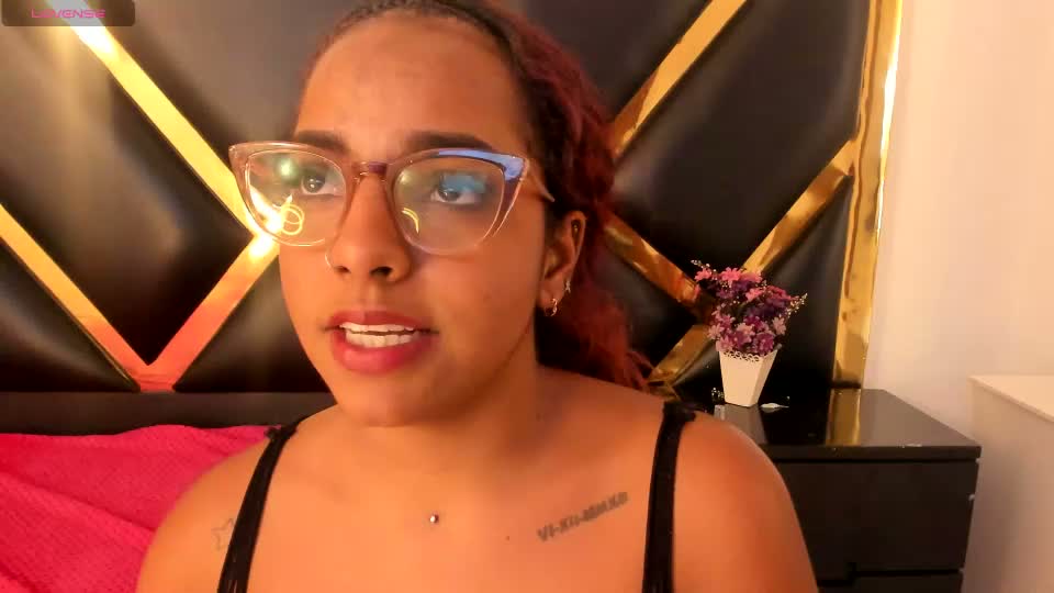aprilycrystal Webcam Chat September 7, 2026