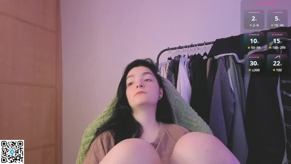 luna_moon14 Webcam Chat September 7, 2026