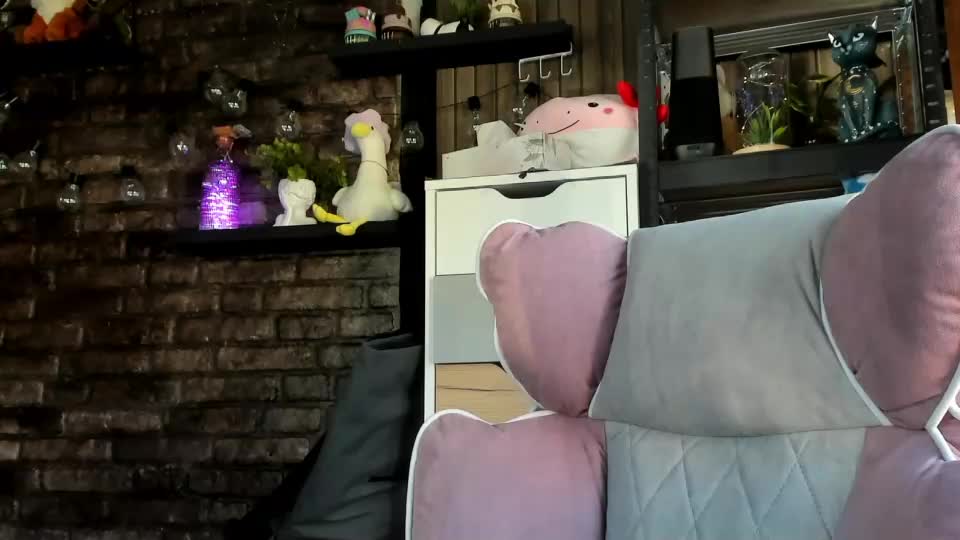 karoline121 Webcam Chat September 7, 2026