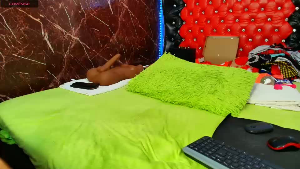 slutty_milf_bitch Webcam Chat September 7, 2026